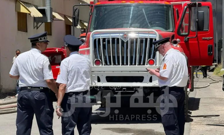 أسفر عن خسائر مادية مهمة.. حريق مهول يأتي على معمل لخياطة القفازات الطبية بطنجة