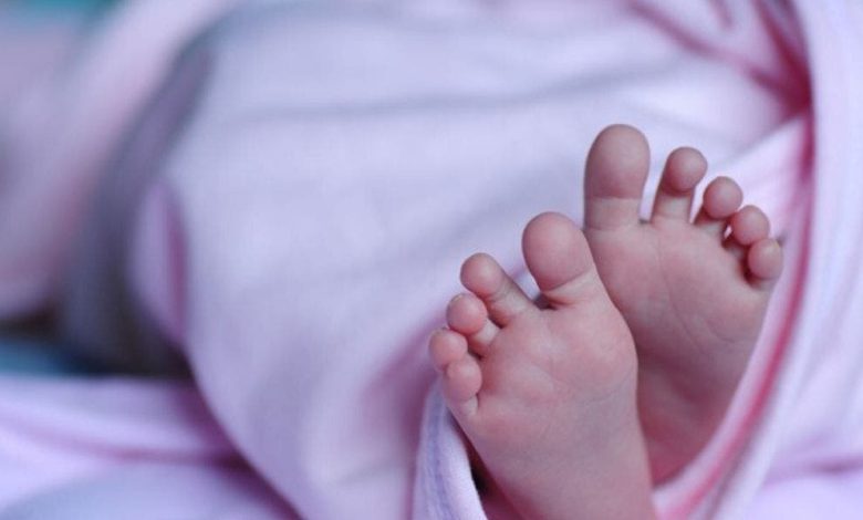 إنقاذ رضيع من أزمة قلبية في رحلة جوية من أكادير إلى البيضاء