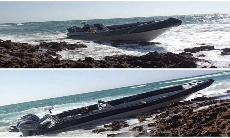 اشتوكة : حجز ” زورق مطاطي ” بثلاث محركات لنقل المهاجرين السريين