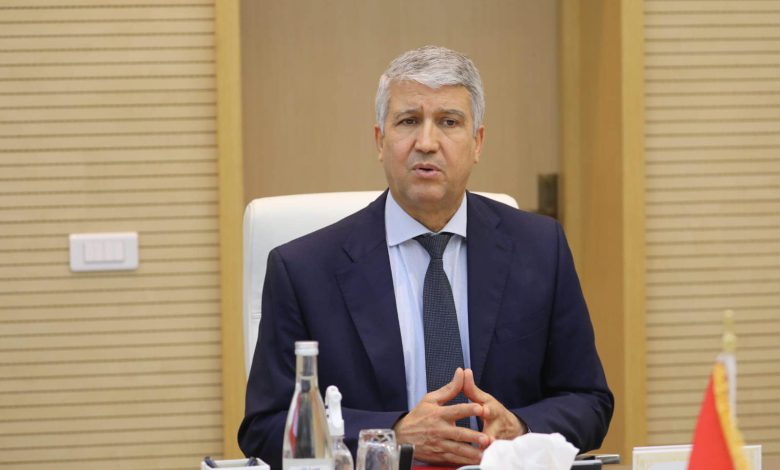صديقي يجتمع بمنتخبي إقليم الحاجب لدراسة مرسوم يهم ضم أراض فلاحية