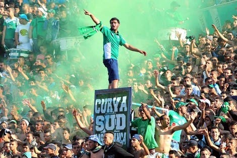 مراكش : أربعة شبان من جمهور الرجاء يغادرون المستشفى وآخر في العناية المركزة