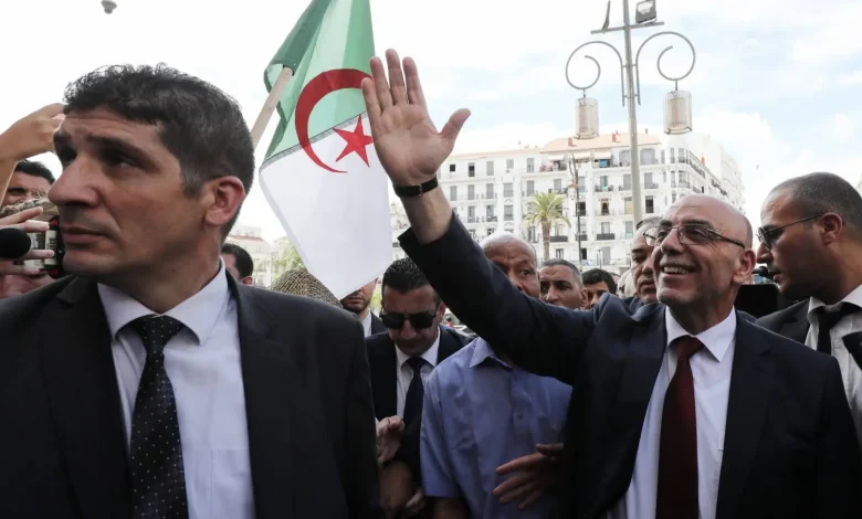 الجزائر ..مرشح مجتمع السلم يشتكي تحيز الاعلام لعبد المجيد تبون