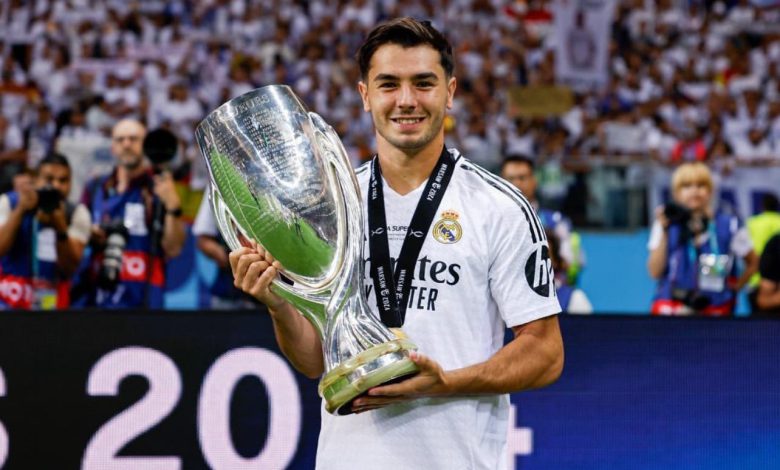 قبل إبراهيم دياز.. 3 لاعبين مغاربة حصدوا كأس السوبر الأوروبي