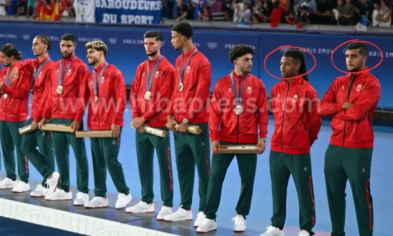 لاعبان من المنتخب المغربي لم يتسلما الميدالية البرونزية .. ما السبب؟