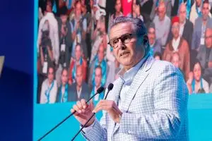 أخنوش: تعميم التغطية الصحية وصرف الدعم الاجتماعي المباشر وقانون حماية الطفولة تمثل ثورة اجتماعية حقيقة 3 أخنوش