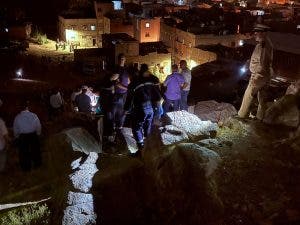 استنفار امني بعد العثور على جثة مهاجر سنغالي فوق جبل جليز بمراكش(صور)