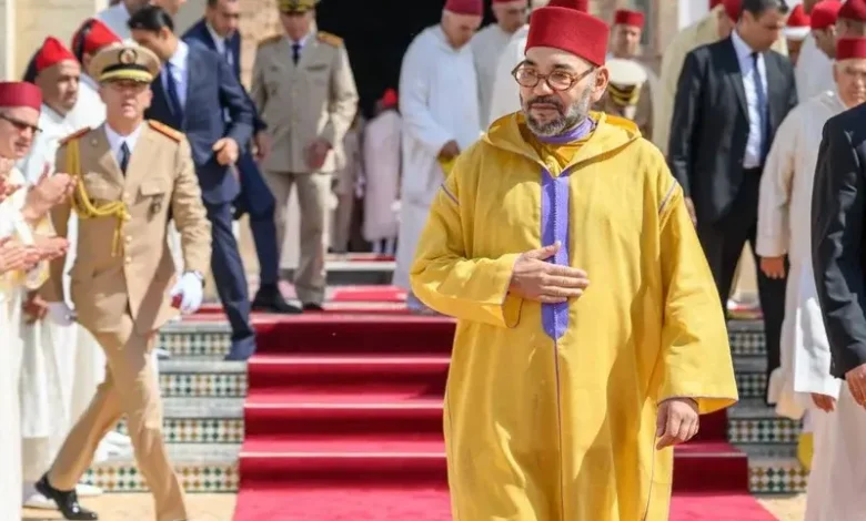 الملك يؤدي صلاة عيد الأضحى بمسجد الحسن الثاني بمدينة تطوان