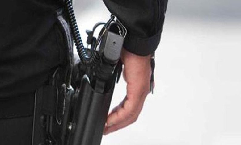 في ظروف قياسي.. أمن جرسيف يفك لغز سرقة سيارة تحت التهديد بسلاح مزيف