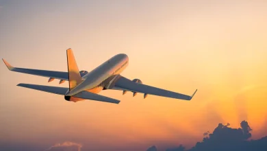 أسعار تذاكر الطيران تلهب جيوب الجالية المغربية.. 250 يورو من برشلونة إلى طنجة تثير الغضب