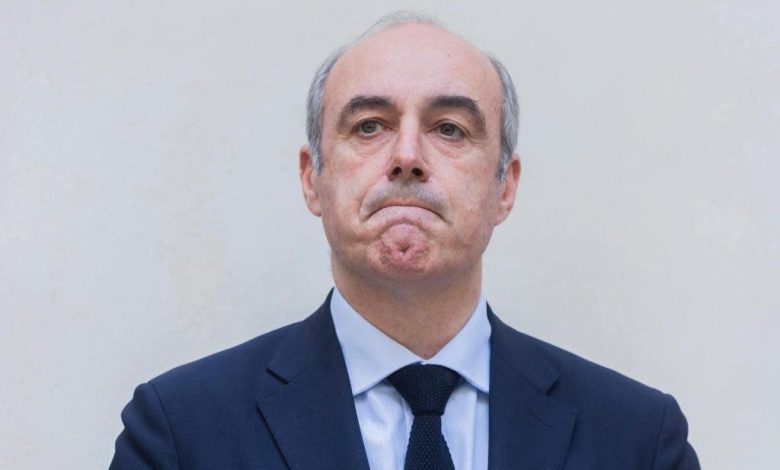 النائب الفرنسي أوليفييه مارليكس يضع حدًا لحياته في ظروف صادمة